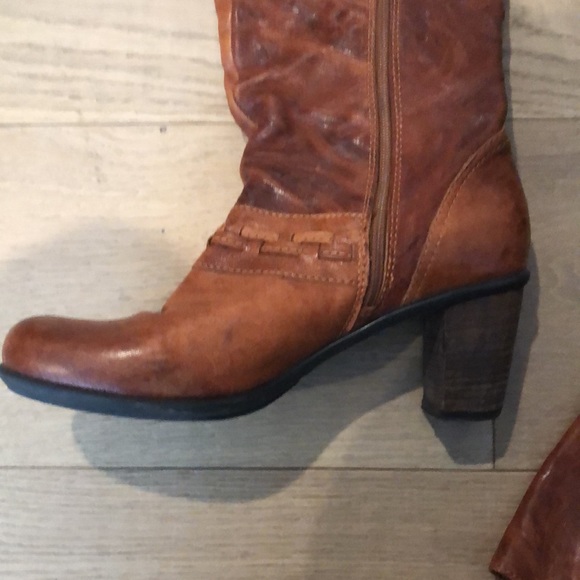 Brako leather tall boots. - Picture 2 of 11